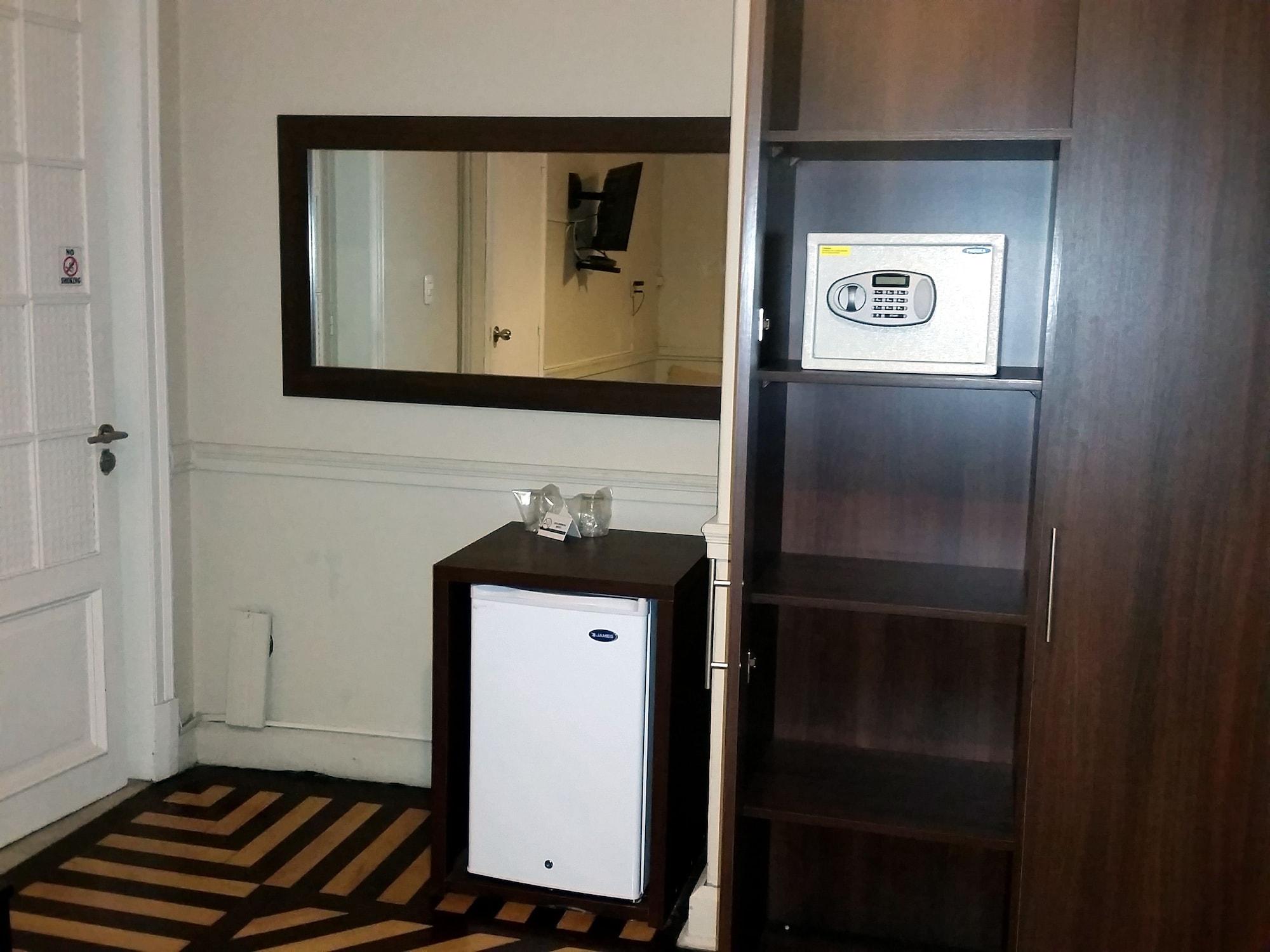 New Arapey Hotel Montevideo Extérieur photo
