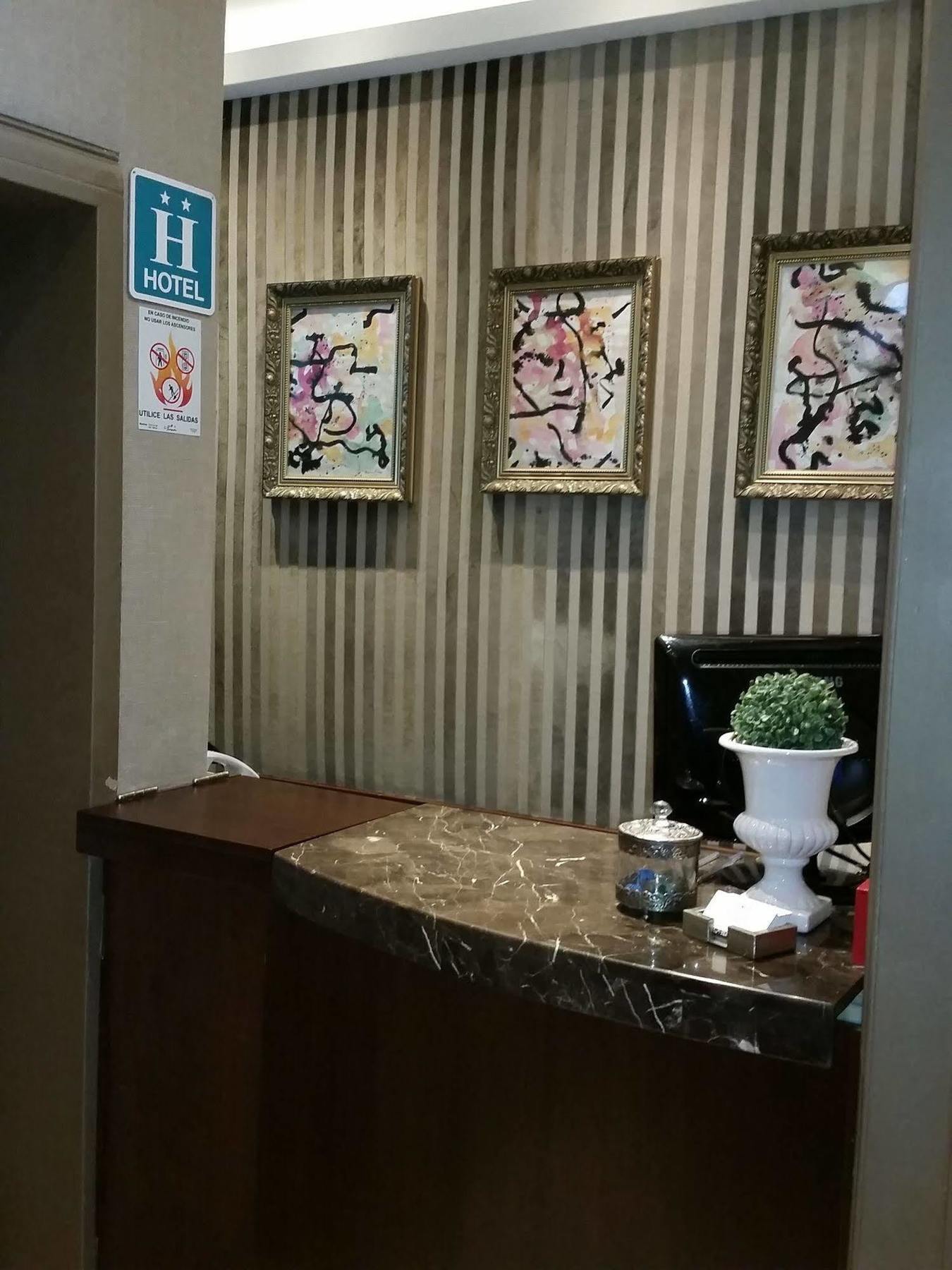 New Arapey Hotel Montevideo Extérieur photo